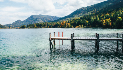 Vier schöne Seen für einen Spaziergang am Wasser im Münchner Umland